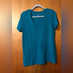 Arizona Jean's dark teal v neck short sleeve t-shirt. XL.